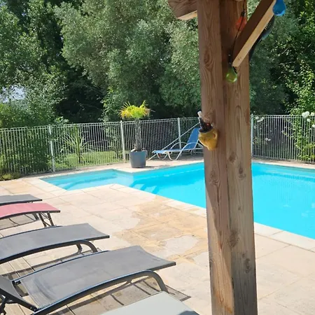 Feriehus L'annexe De L'ibie Bleue *